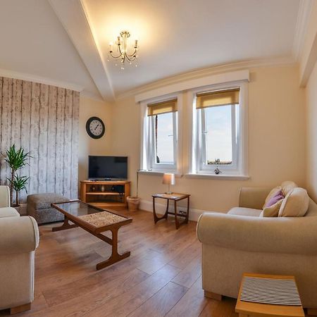 The Whitby Prospect, 2 Bed Apartment With Stunning Views, 2 Mins From Beach Exterior foto